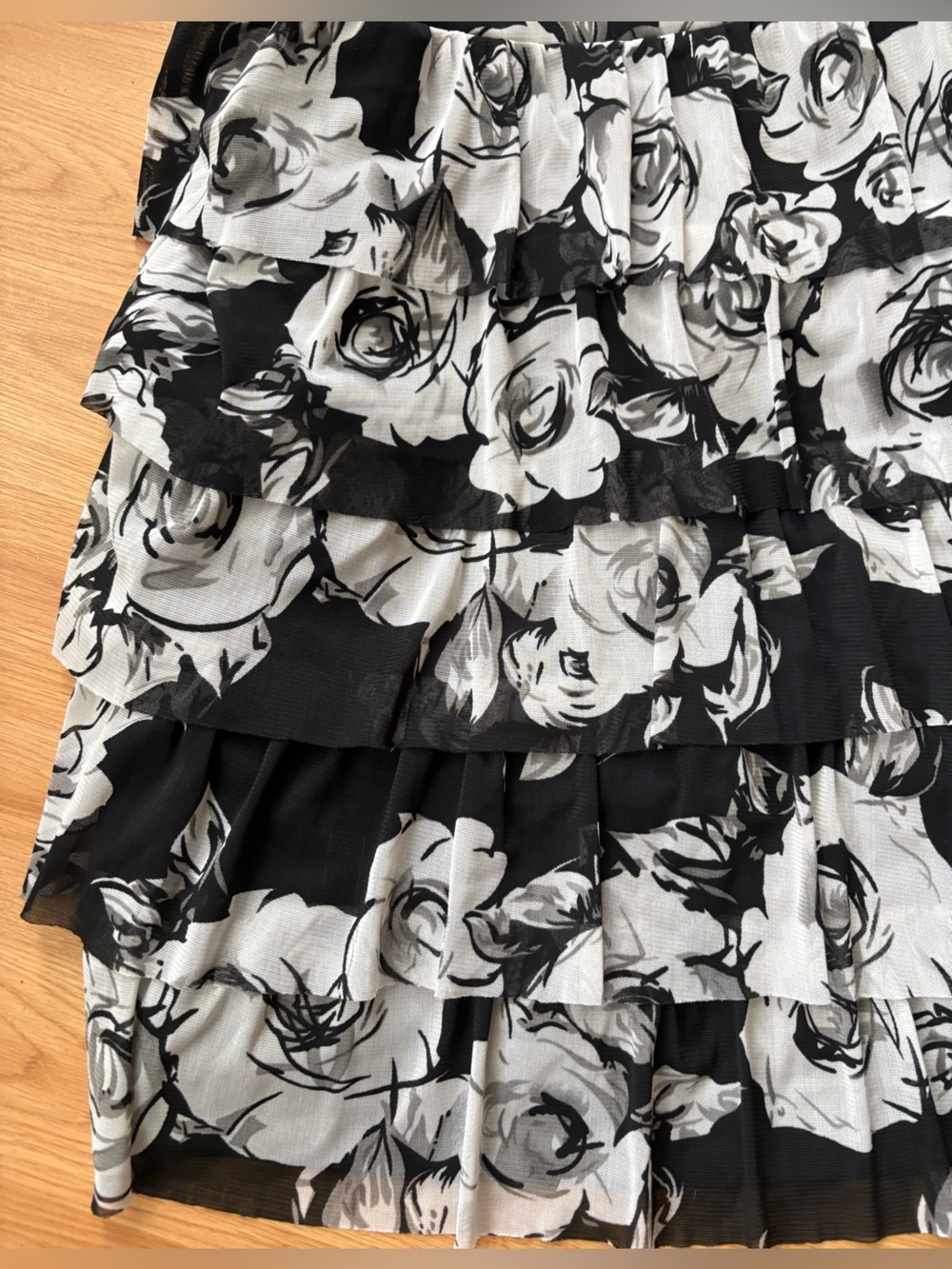 Ricki's Black and White Floral Knit Dress XXL frills, ruffles - Picture 3 of 9